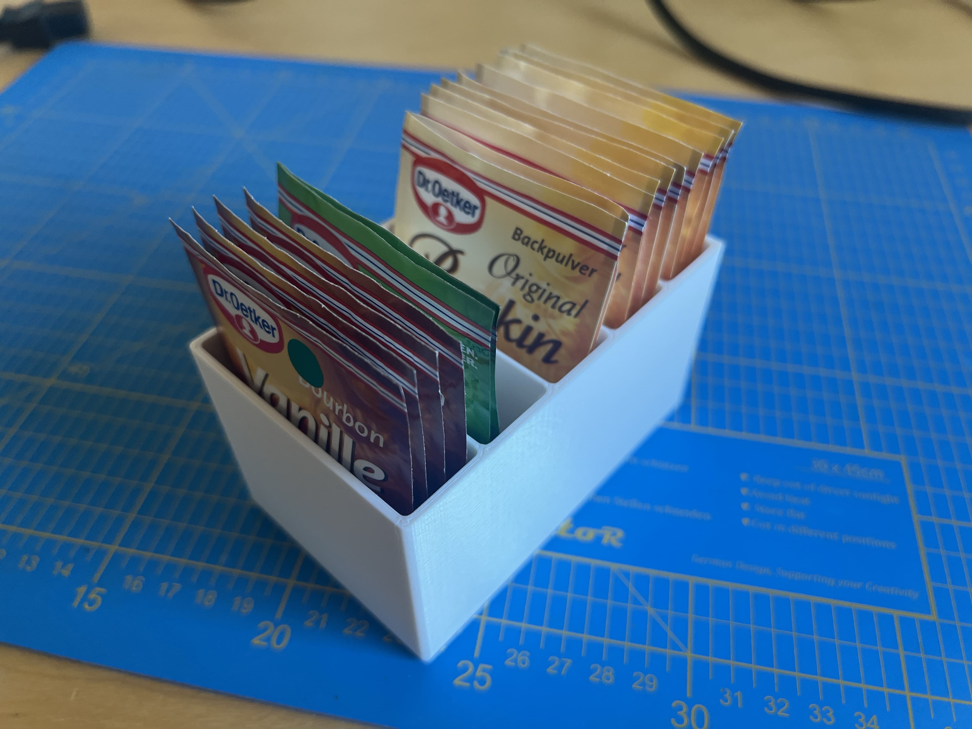 Кухонный органайзер для пакетов