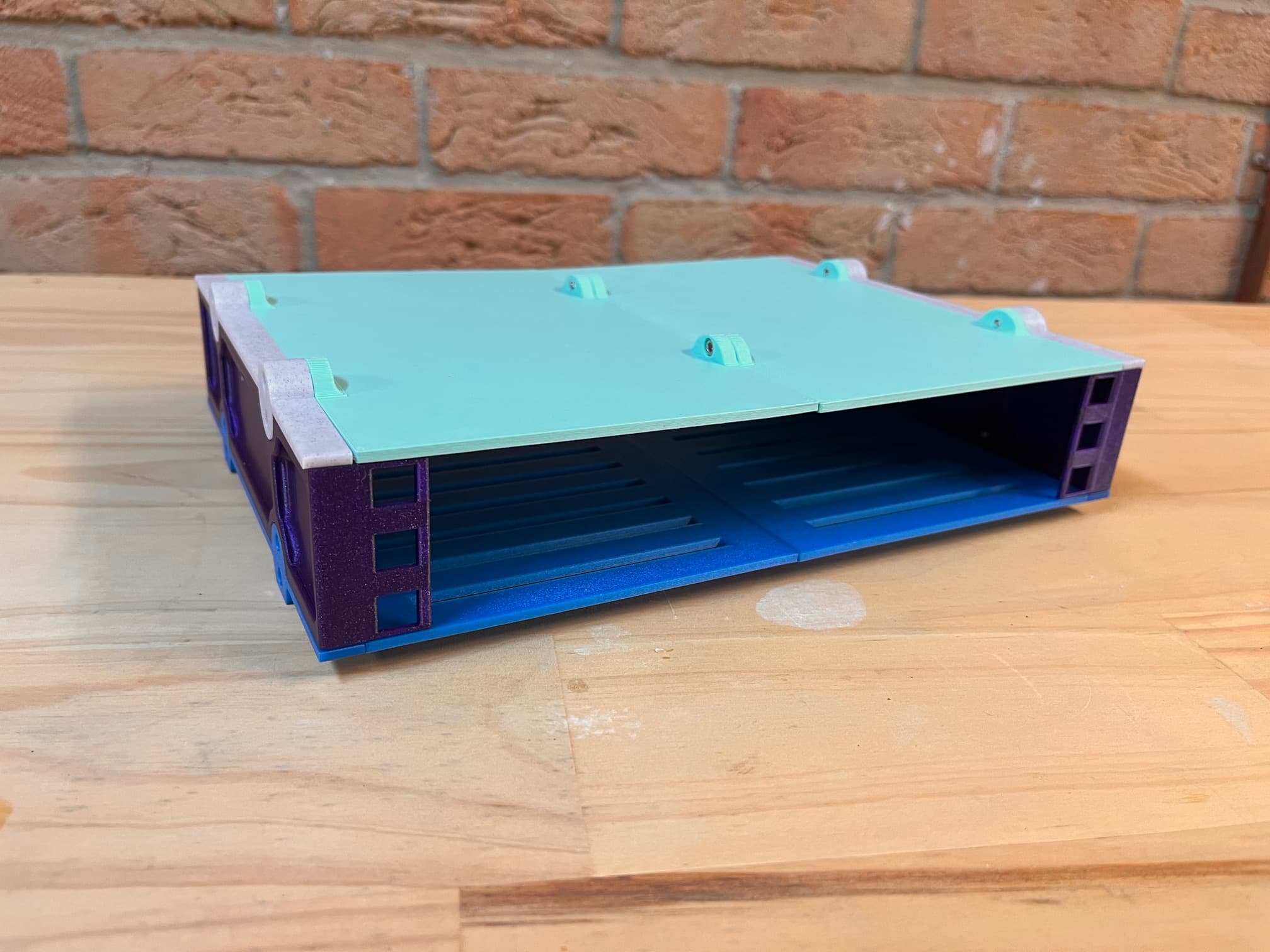 Миниатюра 9