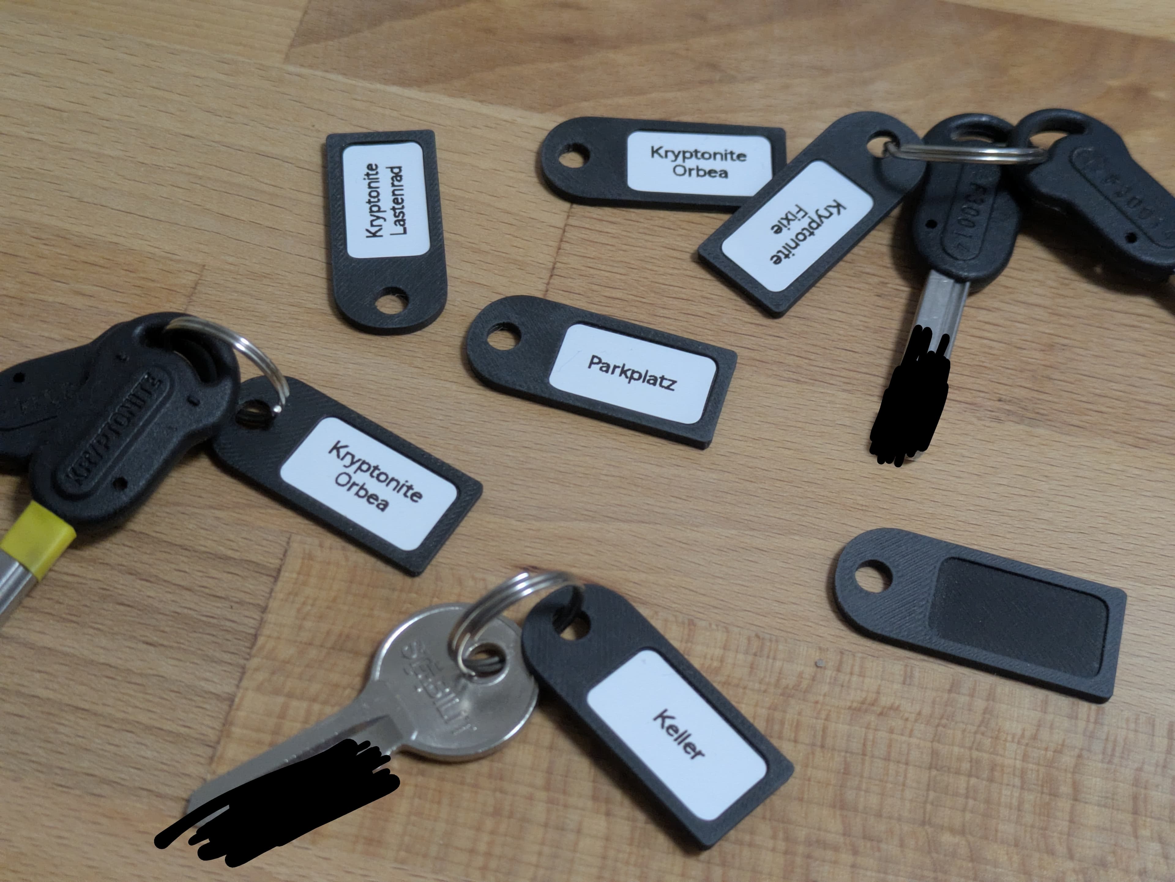 Бирка-брелок с этикеткой