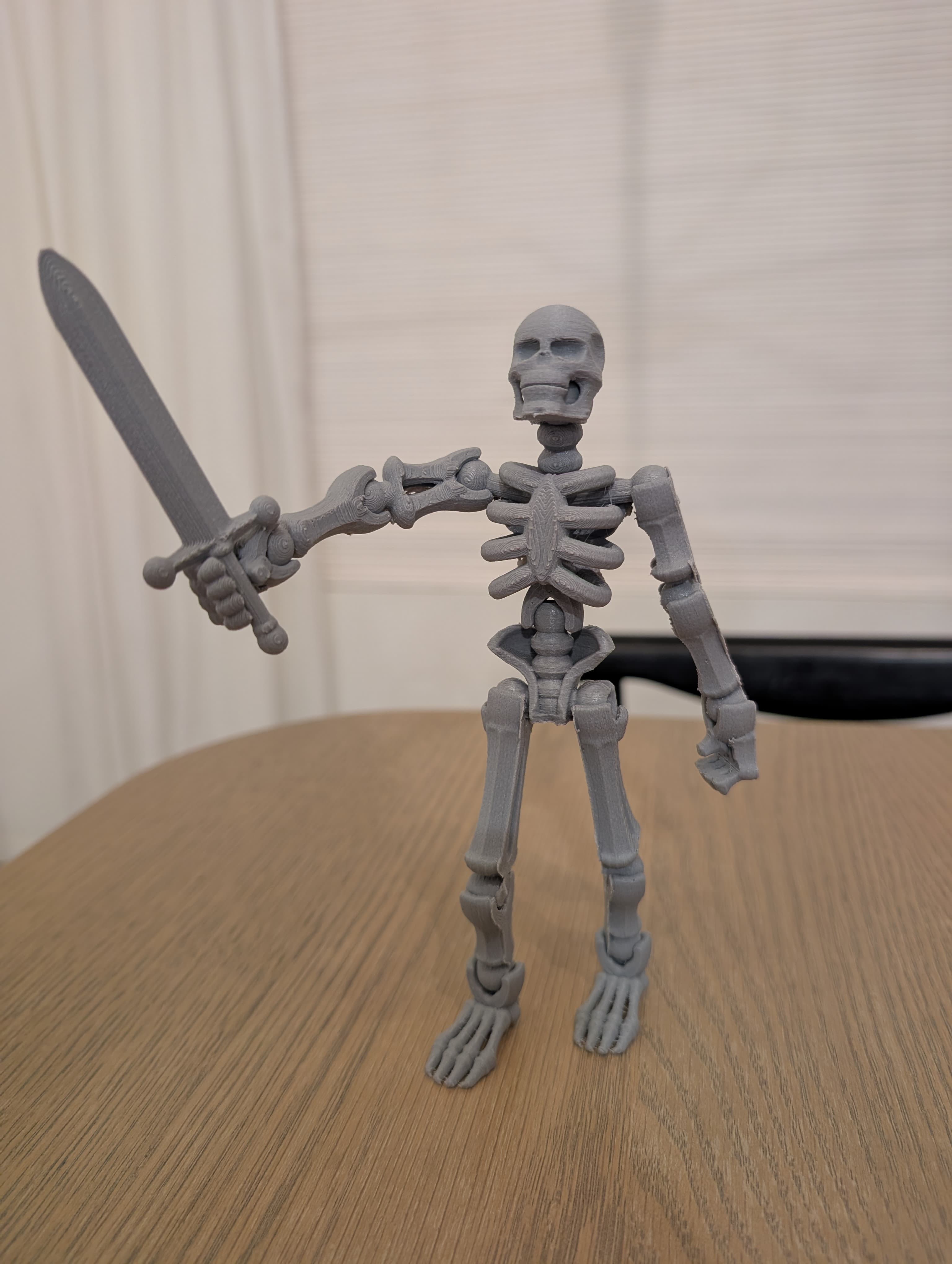 Меч для фигурки скелета — фото 1